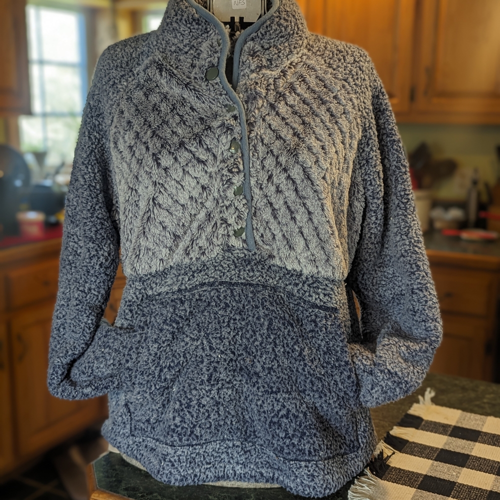 Cozy Gray Textured Pullover Sweater